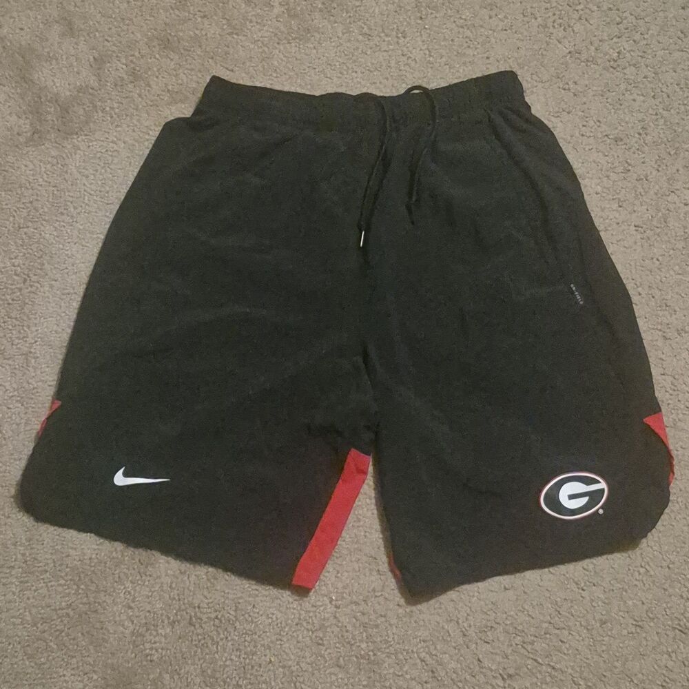Nike Georgia Bulldogs Dri-Fit Shorts Black Red with Logo Mens Size M Team Issued